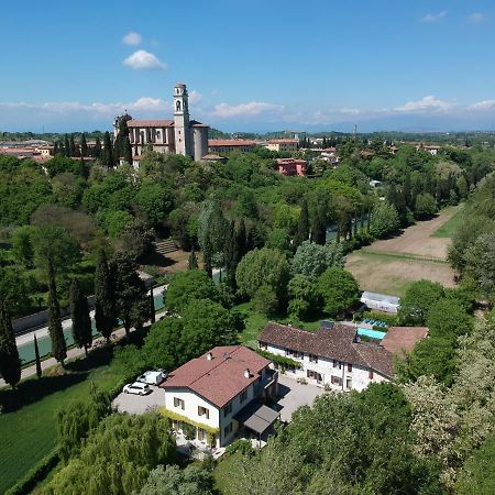 L'Isolo B&B E Case Vacanza Монцамбано Экстерьер фото