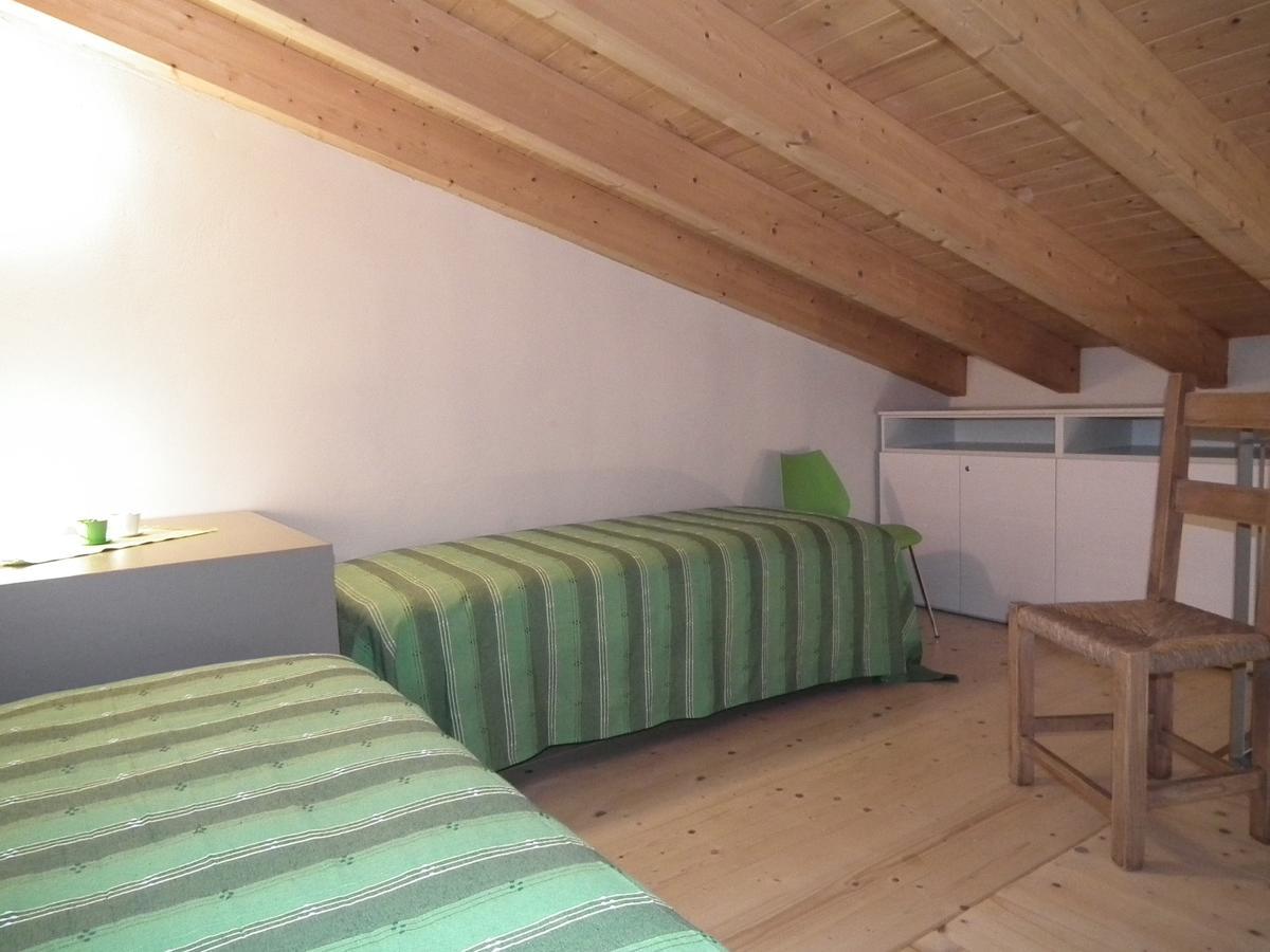 L'Isolo B&B E Case Vacanza Монцамбано Экстерьер фото