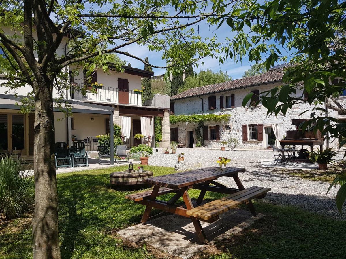 L'Isolo B&B E Case Vacanza Монцамбано Экстерьер фото