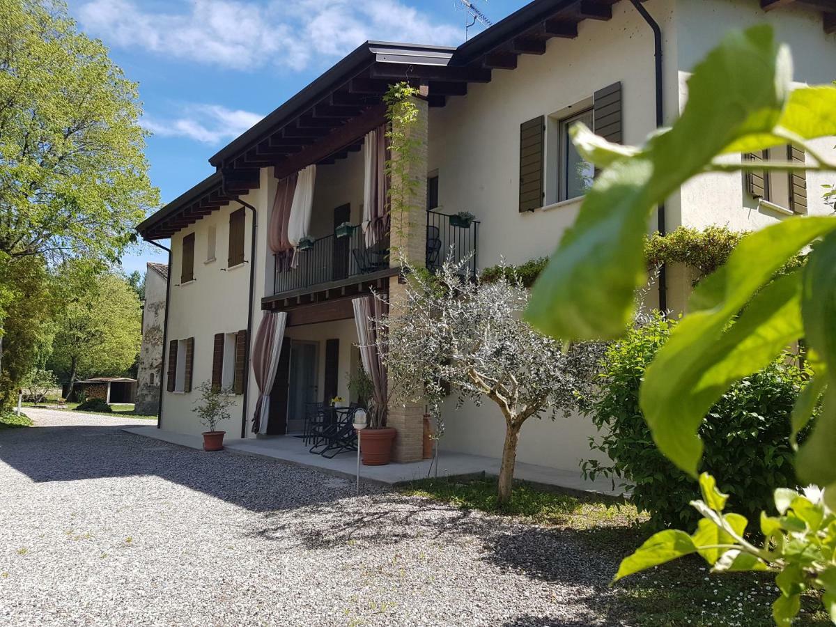L'Isolo B&B E Case Vacanza Монцамбано Экстерьер фото