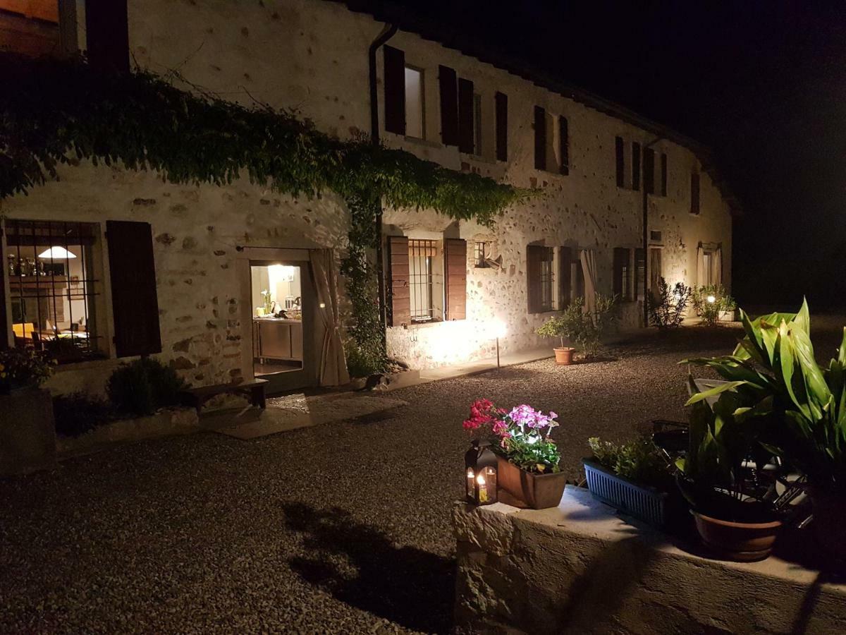 L'Isolo B&B E Case Vacanza Монцамбано Экстерьер фото