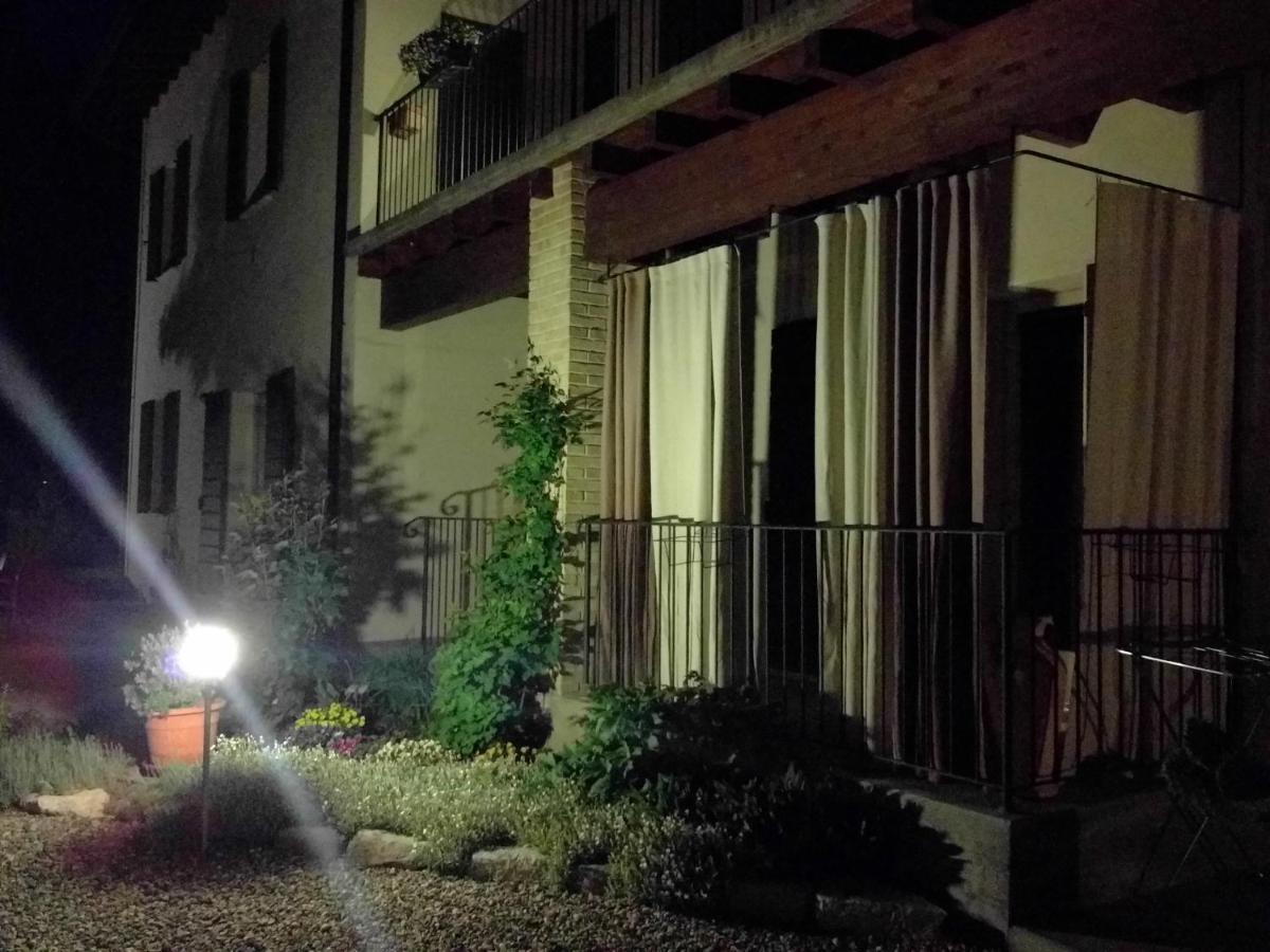 L'Isolo B&B E Case Vacanza Монцамбано Экстерьер фото